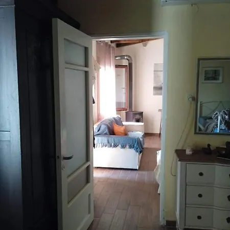 Maro's * Agios Lavrentios